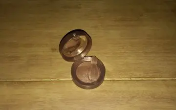 Fard à paupières, Bourjois