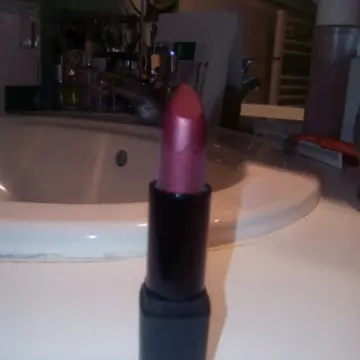 Rouge à lèvres, Peggy Sage