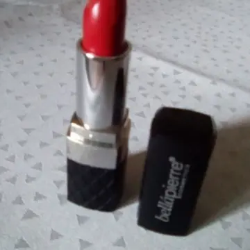 Rouge à lèvres, Bellapierre Cosmetics