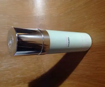 Voile hydratant, Chanel