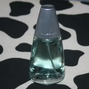 Parfum Bluerush, Avon
