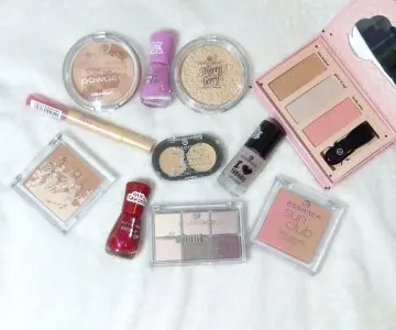 Essence Lot maquillage, Essence