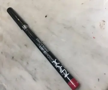 Lip liner rouge flamboyant /hot red, NYX Cosmetics
