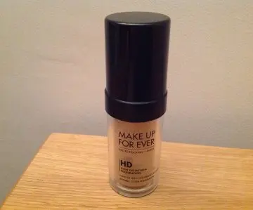 Fond de teint, Make Up For Ever