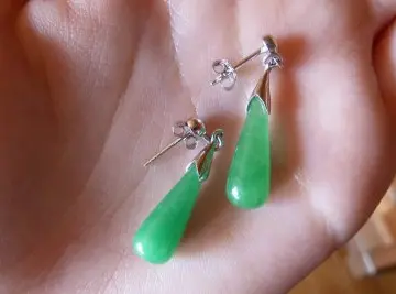 Boucle d'oreilles argent et pierre, Maty