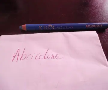 Khol précision, Bourjois