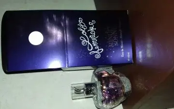 Minuit Sonne, Lolita Lempicka