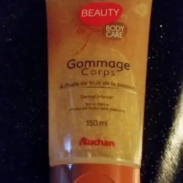 Gommage, Auchan