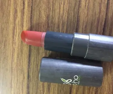 rouge à lèvres "coquelicot", Boho Green