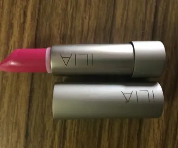 Rouge à lèvres "neon angel", Ilia Beauty