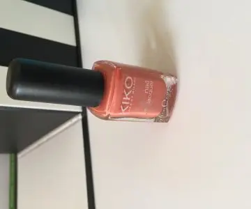 Vernis 367, KIKO