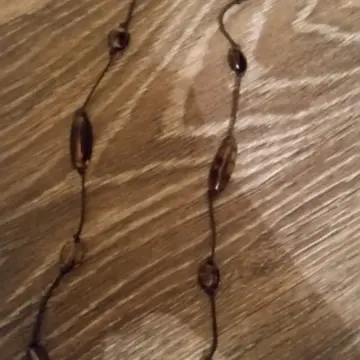 Collier, Inconnue