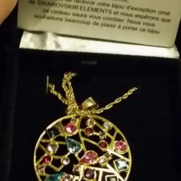 Collier swarovski, Swarovski