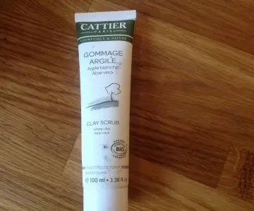 Gommage argile blanche, Cattier