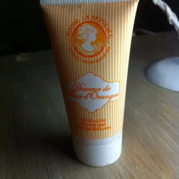 gel douche, Jeanne en Provence
