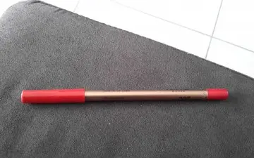 Crayon contour des lèvres, KIKO