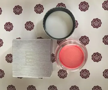 Cream color bang beauty, Bang beauty