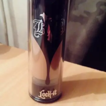Lock it foundation, Kat Von D