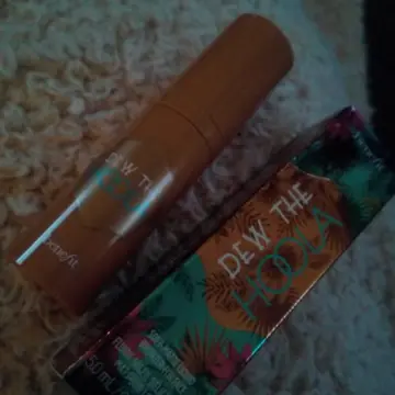 Fluide soleil matte, Hoola