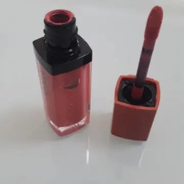 rouge à lèvre laque rouge édition velvet, Bourjois