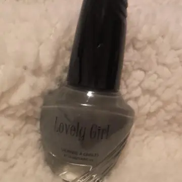Vernis, Lovely Girl