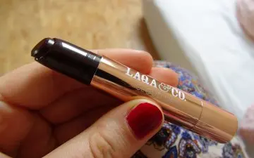 cloud lips, Laqa & Co