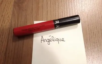 gloss rouge velouté sans transfert, Sephora
