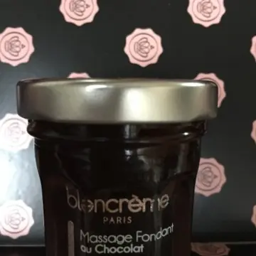 Massage fondant au chocolat, Blancrème
