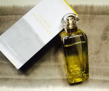 Le jardin de monsieur li, Hermès