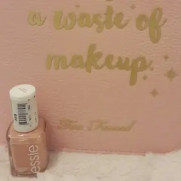 Perrenial chic, Essie