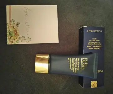 Double wear Maximum cover, Estée Lauder
