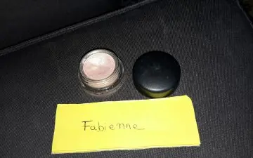 Paintpot chilled on ice, MAC Cosmetics