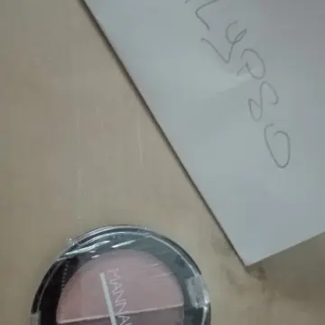 Bronzer highlighter, Mannakadar