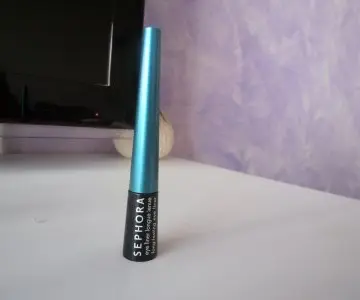 Eye liner couleur bleu lagon, Sephora