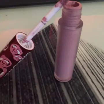 Rouge à lèvre, Lime Crime