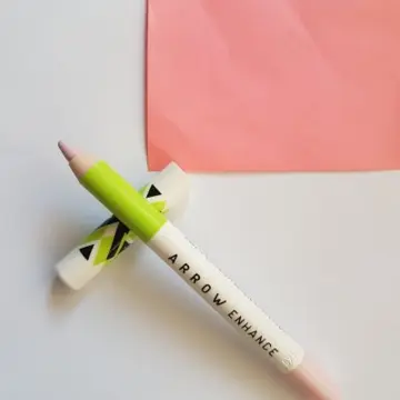 Crayon illuminateur, Arrow