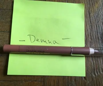 Crayon à lèvres, Estée Lauder