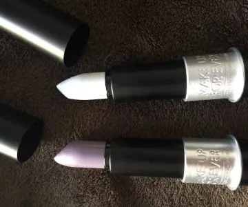 2 rouge a levre, Make Up For Ever