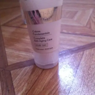 créme anti age, Yves Rocher