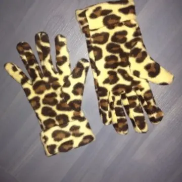 Gants, Inconnue