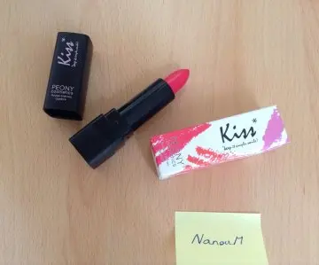 Rouge à lèvres Kiss, Peony cosmetics