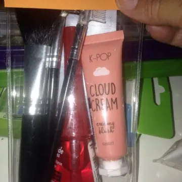 Vernis,blush et pinceaux, Bourjois