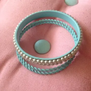 Bracelets, Inconnue