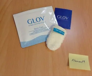 Hydro démaquillage, Glov