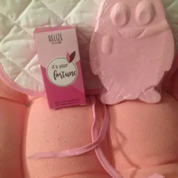 Ensemble de toilette, Belize beauty