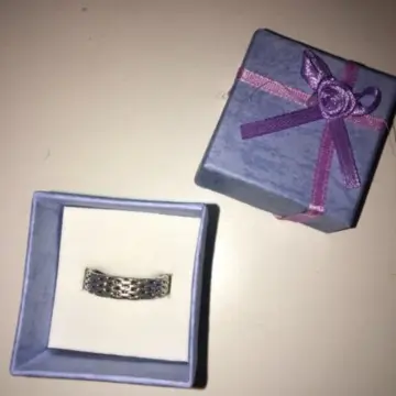 Bague, Inconnue