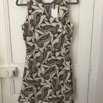 Robe Mango, Mango