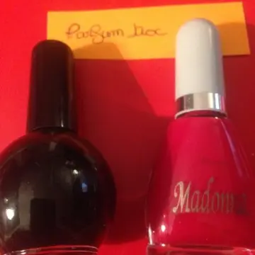 Vernis à ongles, By Madonna