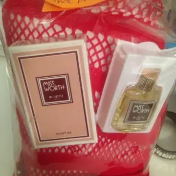 Dessous et mini parfum, Inconnue