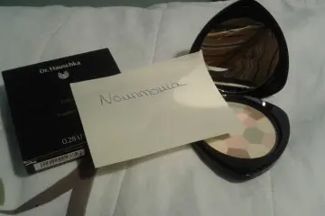 poudre compacte correctrice, Dr Hauschka